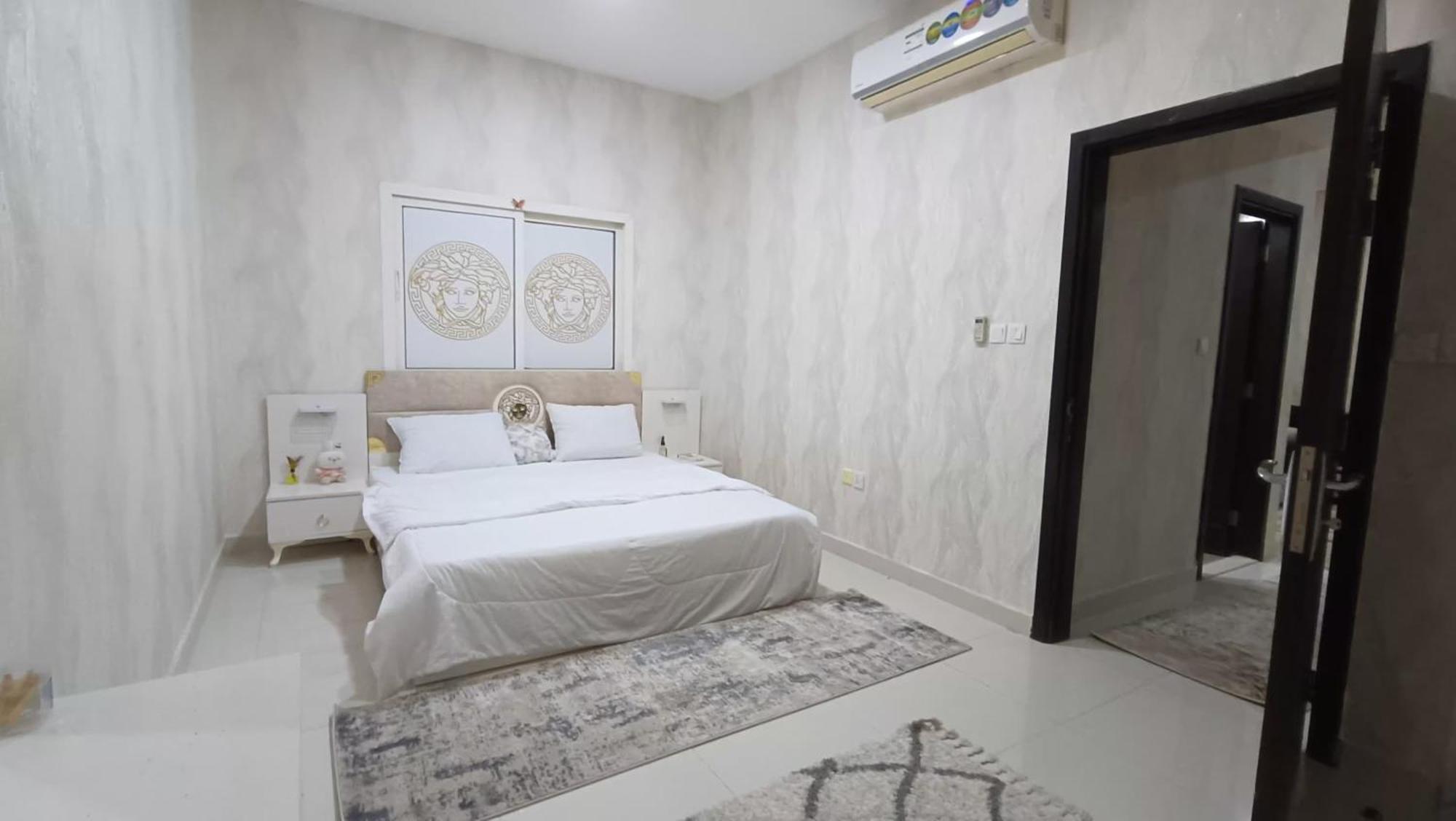 Flat One Room Ajman Exteriör bild